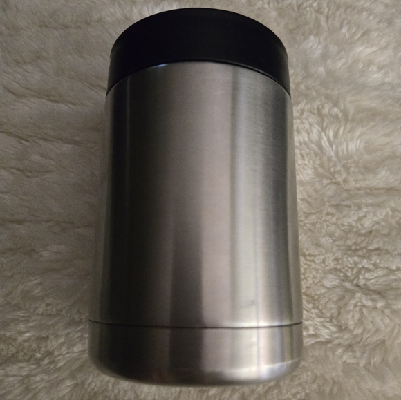 YETI Silver Stainless Steel Rambler Colster 12 OZ - Picture 3 of 11